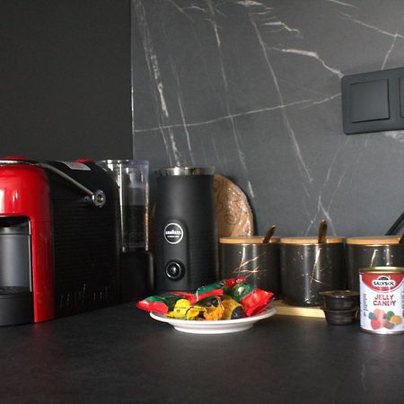 Giertmana Apartamenti リエパーヤ エクステリア 写真